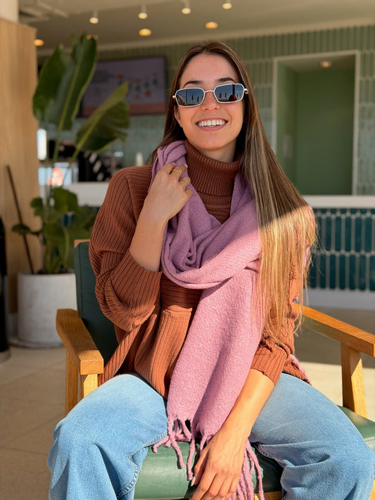 Bufandón tejido rosa