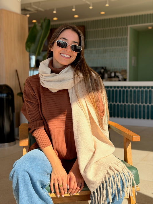 Bufandón tejido beige